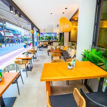 酒店 泽费罗斯酒店 Paralía