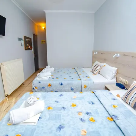 Zefyros מלון Paralía