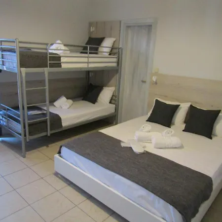 酒店 泽费罗斯酒店 3*