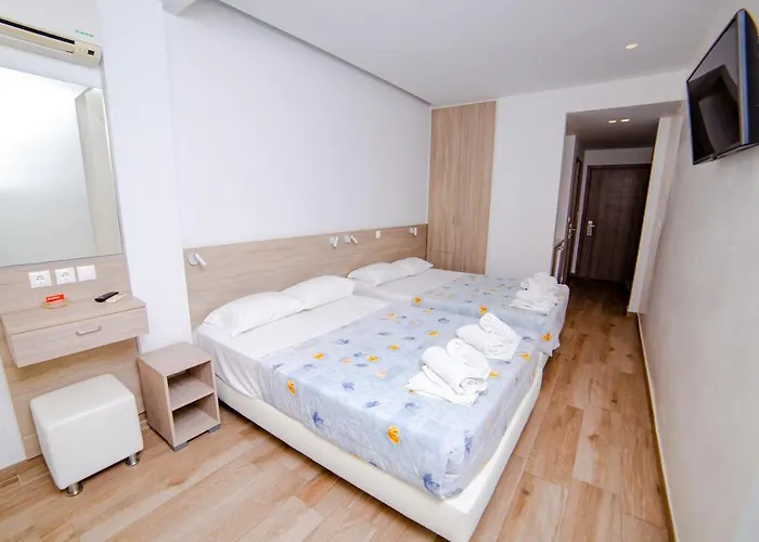 Zefyros Hotel