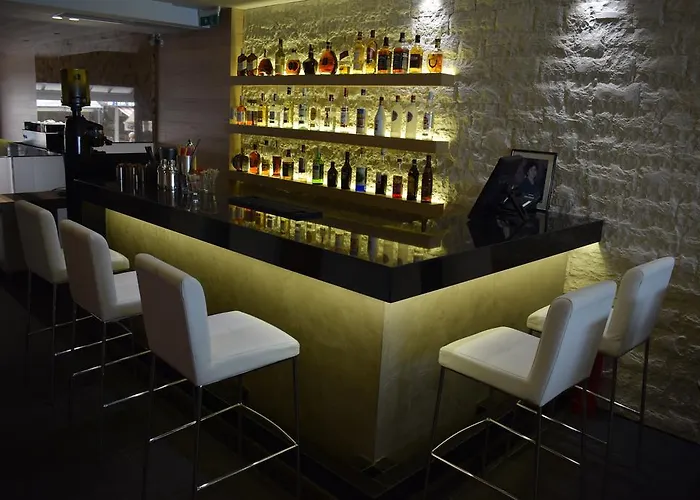 Hotel Zefyros 3*