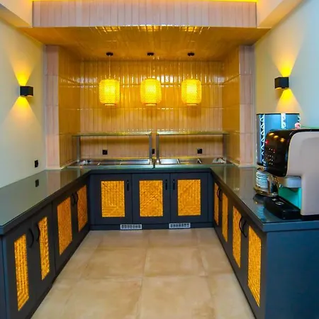 Zefyros 3* Paralia Katerinis