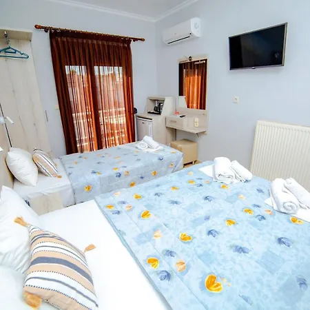 Hotel Zefyros 3*