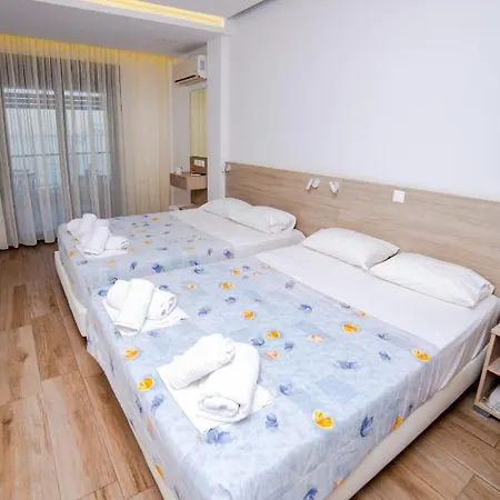 Zefyros 3* Paralía