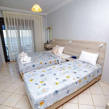 Zefyros 3* Paralía