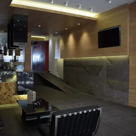 Hotel Zefyros 3*